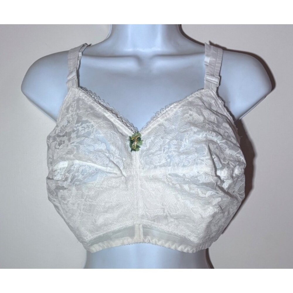 VINTAGE 42EE FIGURETTES WHITE FITTED LACE BRA  STYLE 526 USA Made Pin-up